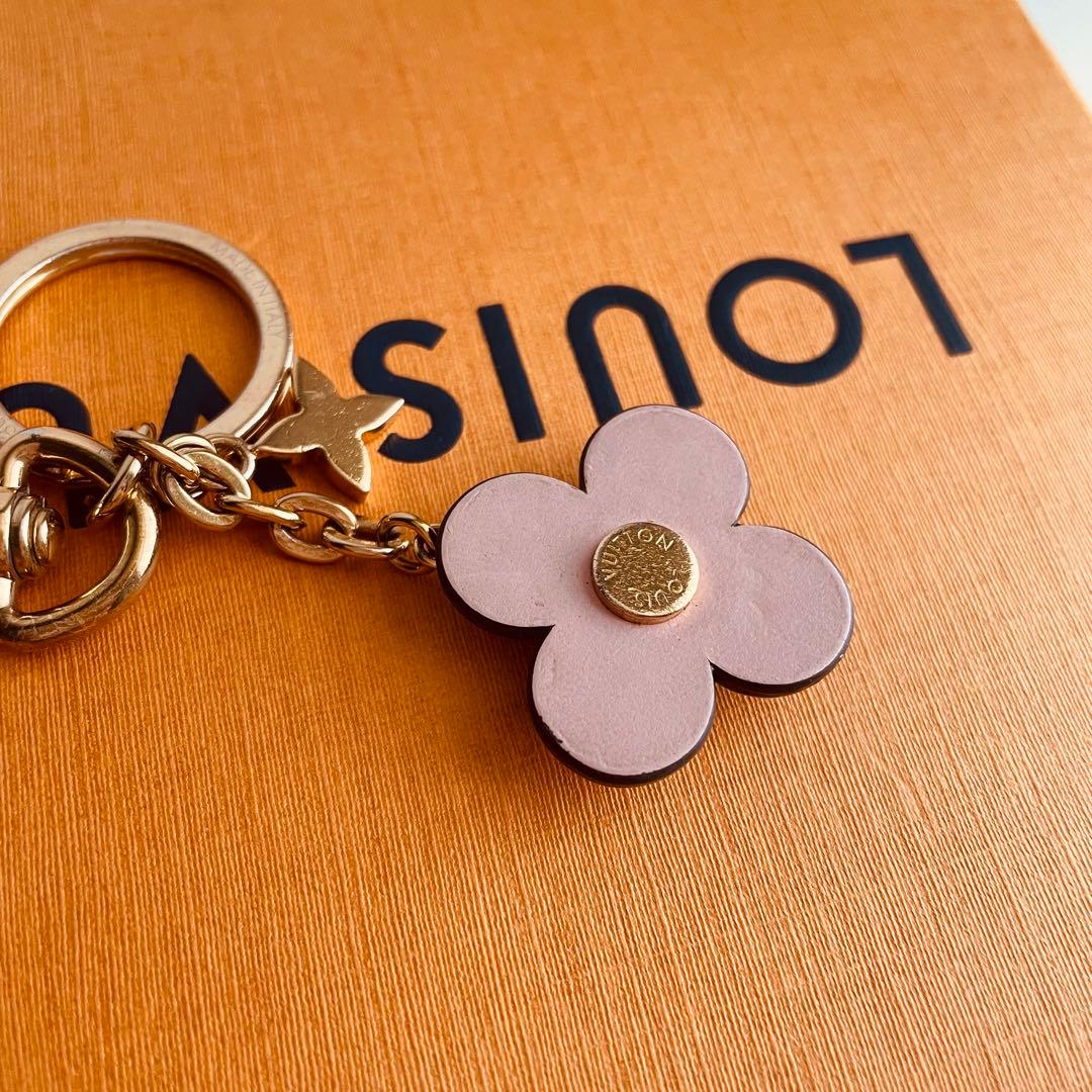 現行✨ルイヴィトン ポルトクレ・ブルーミングフラワーBBキーホルダー チャーム