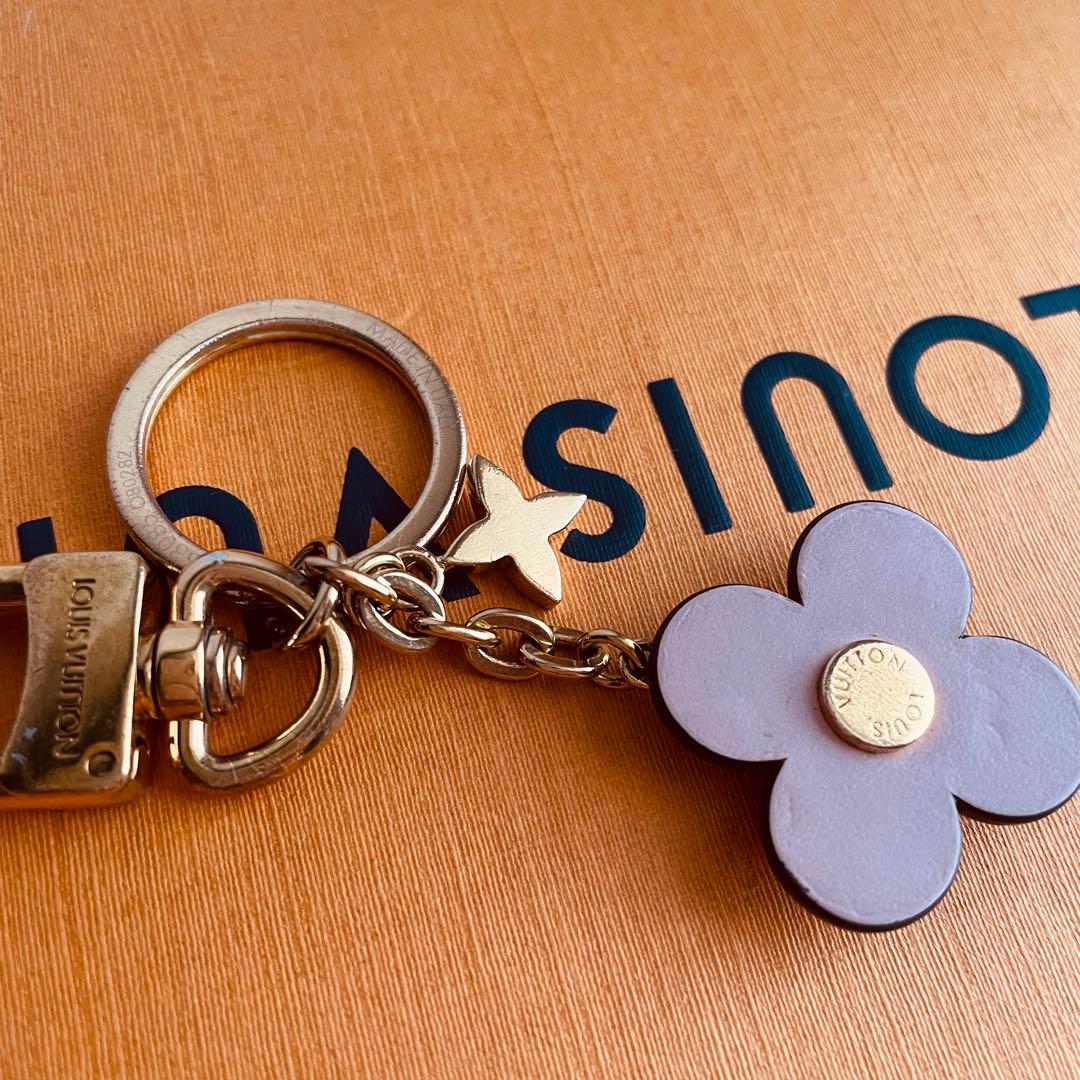 現行✨ルイヴィトン ポルトクレ・ブルーミングフラワーBBキーホルダー チャーム