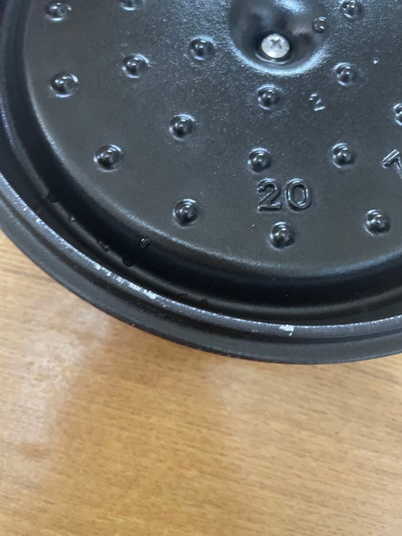 STAUB 両手鍋 赤staub ピコ・ココット 20cm 　ストウブ