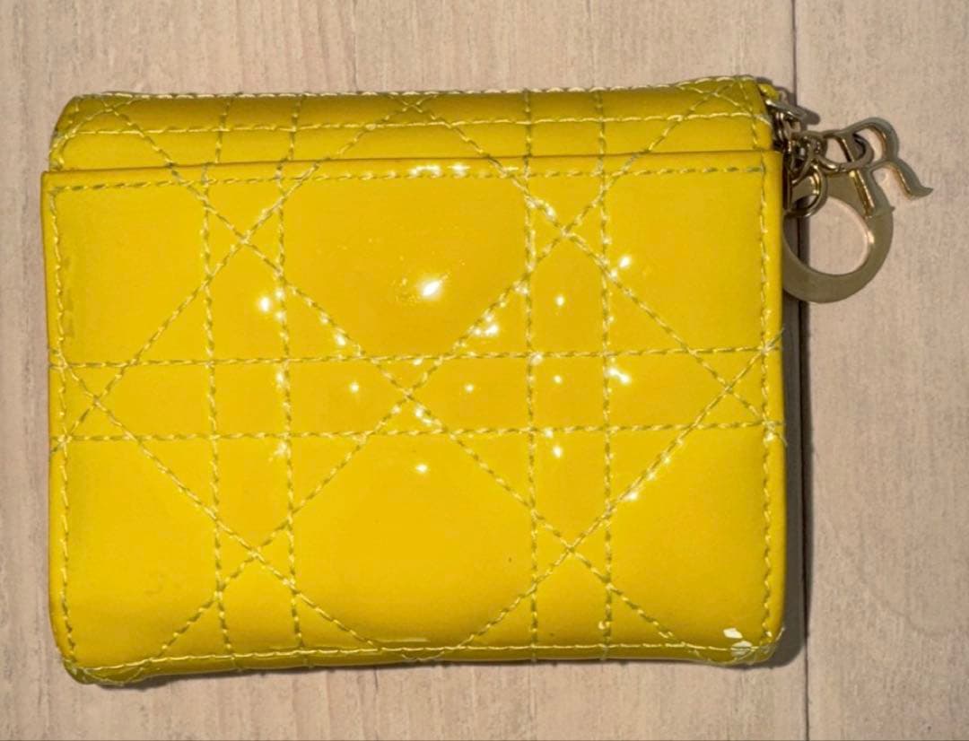 Christian Dior Lady Dior ロータスウォレット　限定色