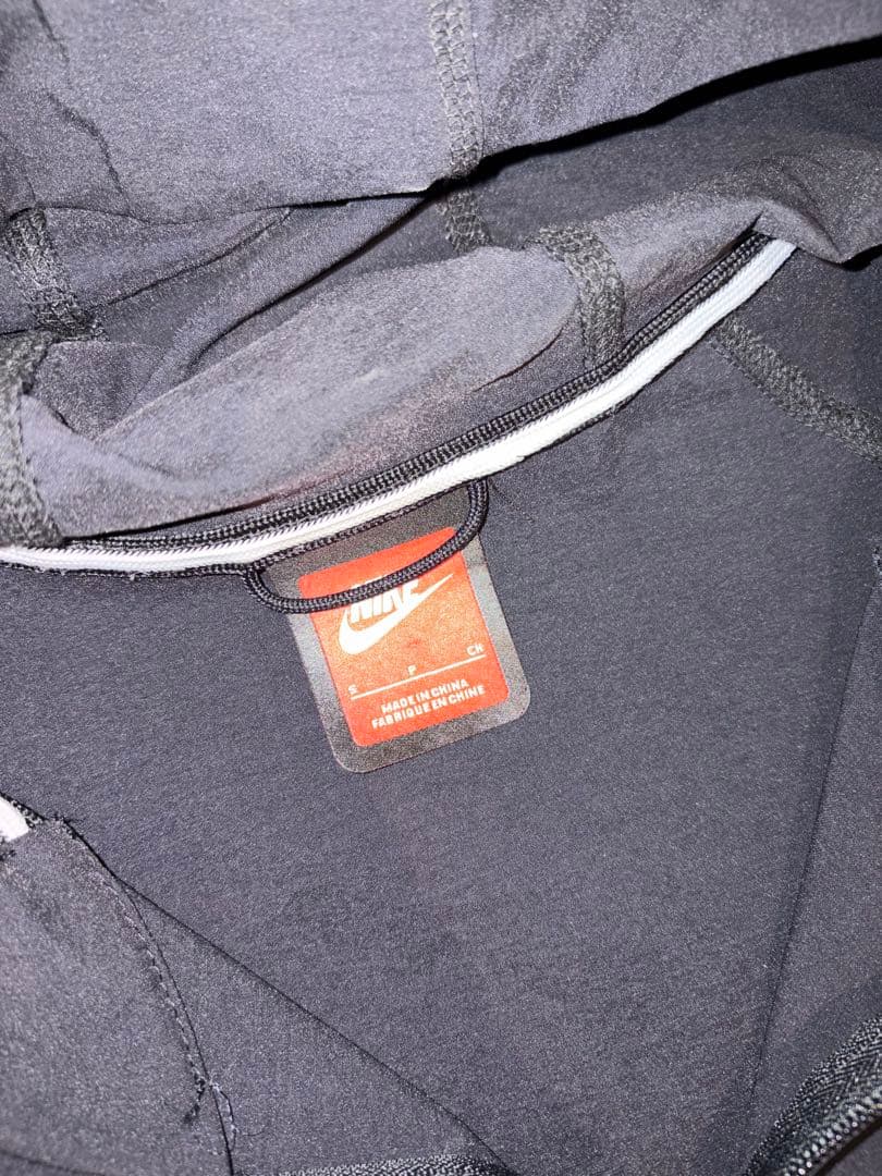 【値下げ不可】NIKE テック　セットアップ　Sサイズ