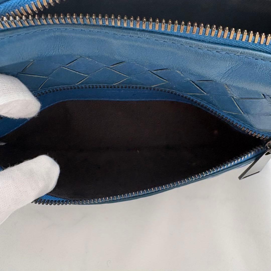 ボッテガヴェネタ イントレチャート ボディバッグ ブルー