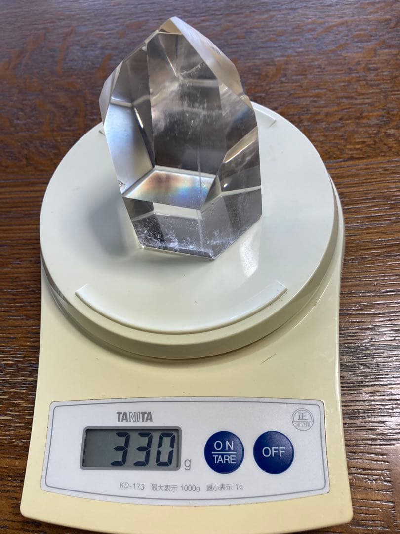 超透明　ファントム　虹入り水晶ポイント