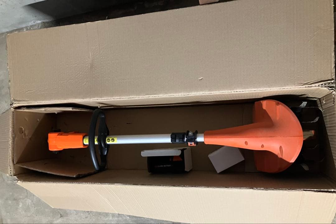 モ*イ様 コードレス　耕運機