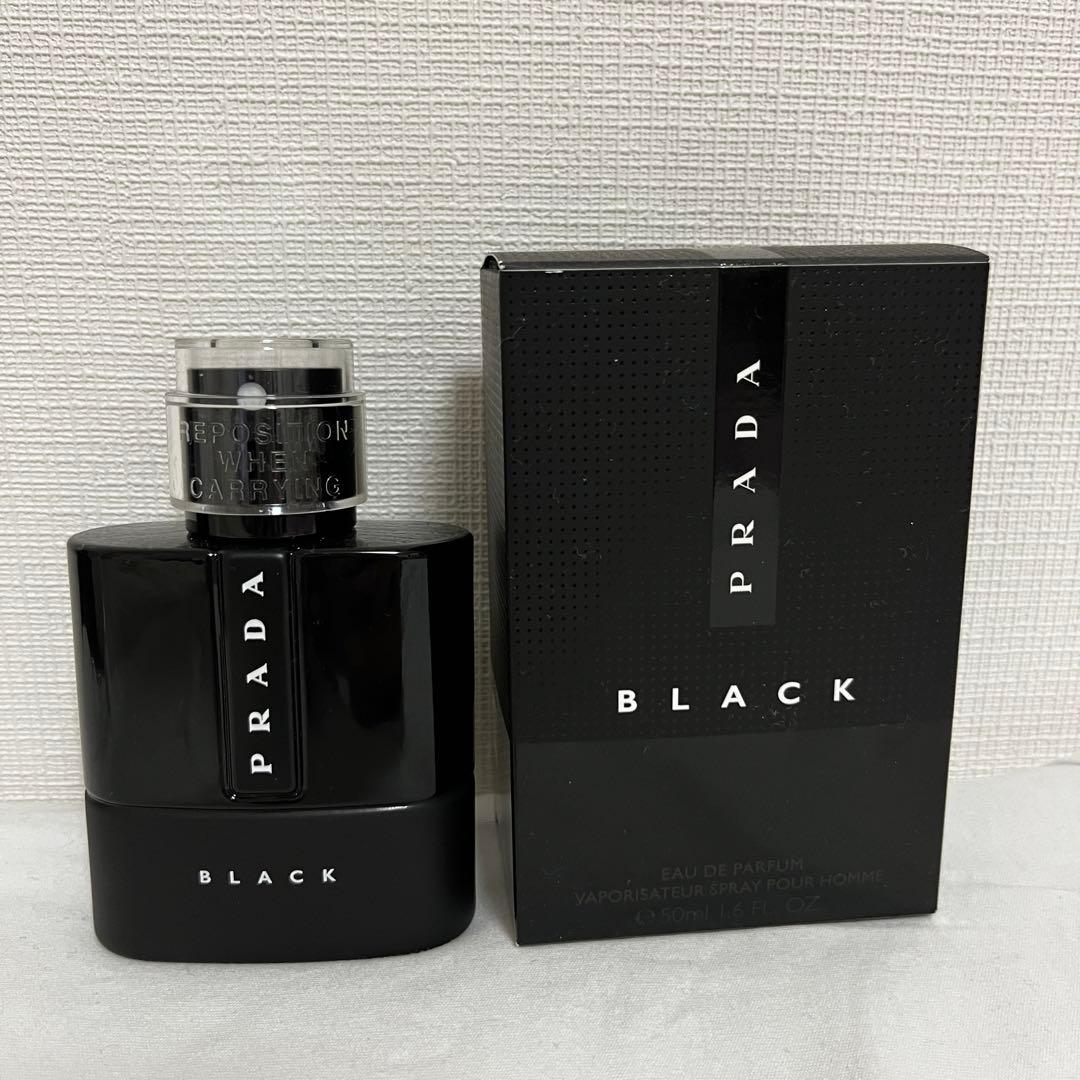 PRADA ルナロッサ ブラック