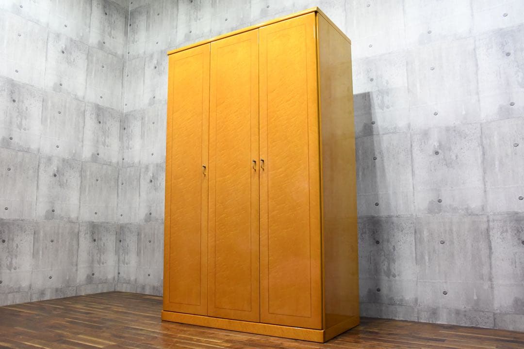 DEK40 府中家具 バーズアイメープル ワードローブ 最高級 鳥目杢 3面扉