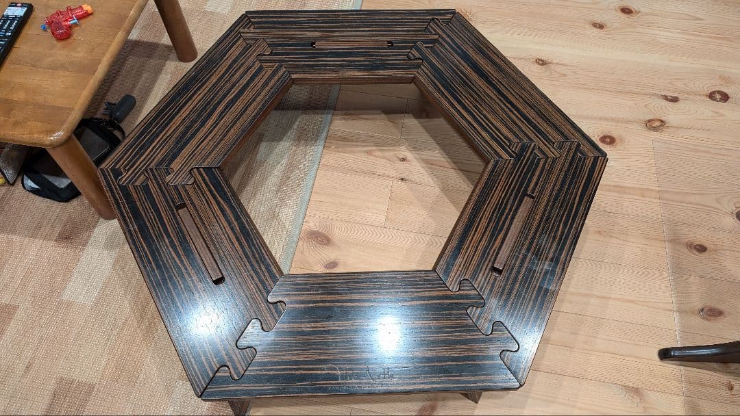 thearth ざぁーす　ヘキサテーブル　黒しま次郎