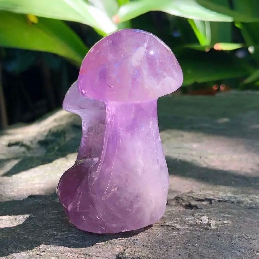 紫水晶　アメジスト　原石　双子　マッシュルーム　きのこ