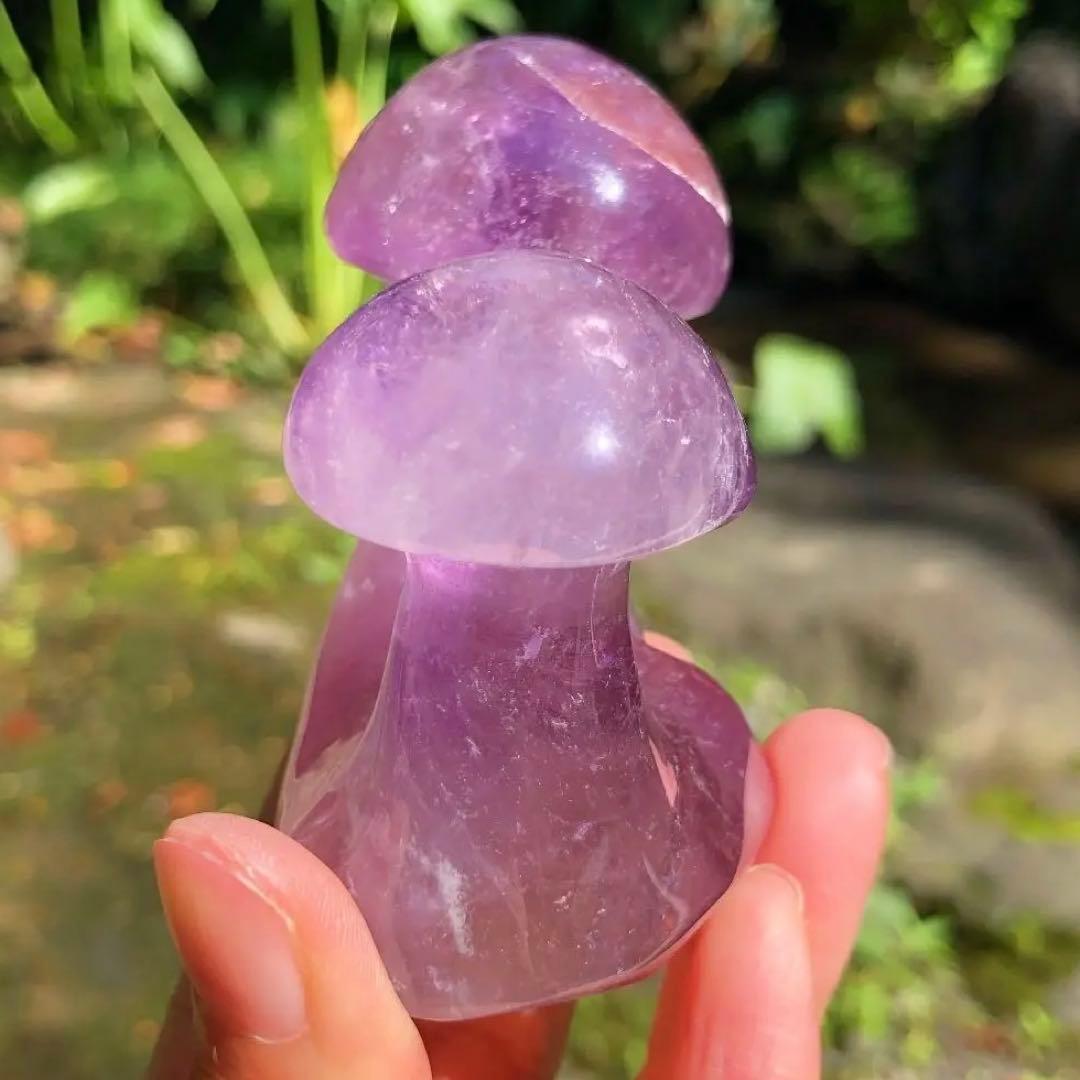 紫水晶　アメジスト　原石　双子　マッシュルーム　きのこ