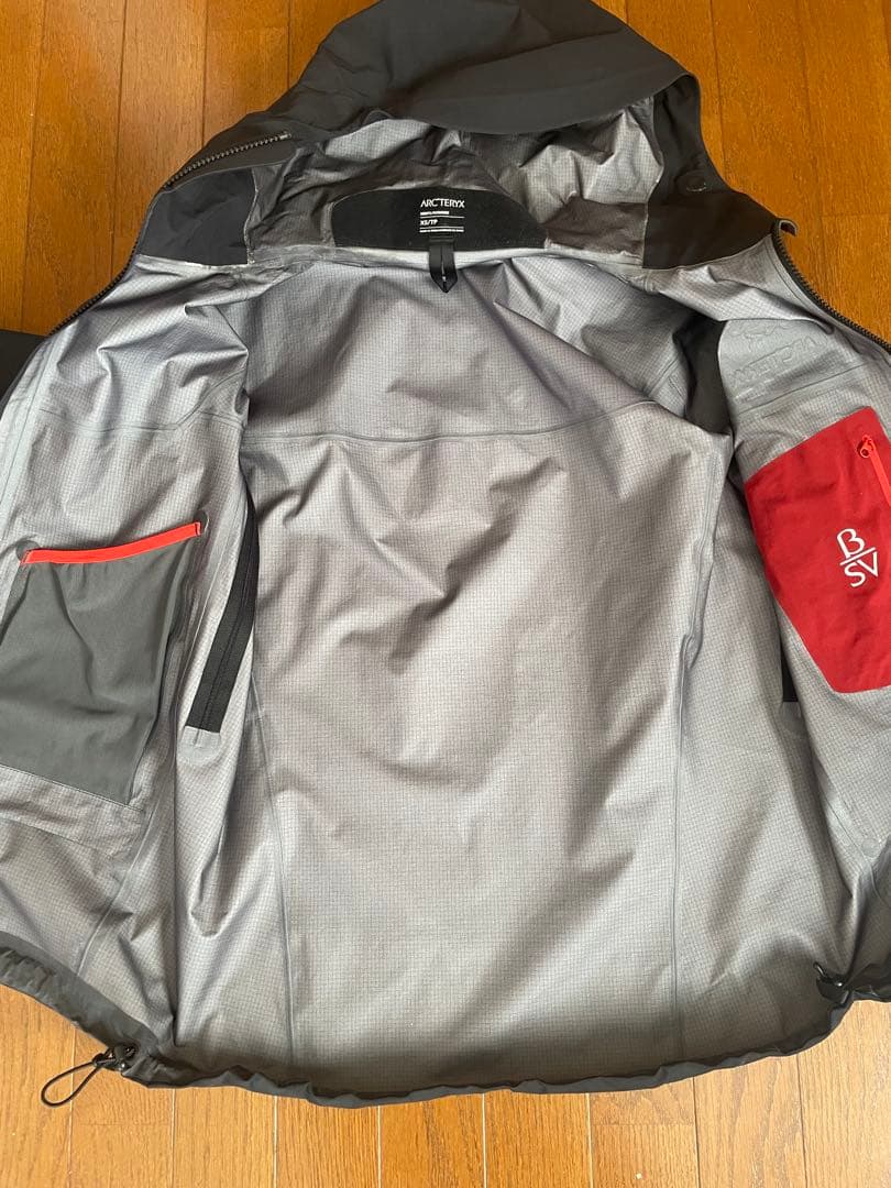 アークテリクス　ベータSVジャケット　GORE-TEXPro