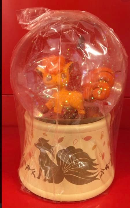 ポケモンセンター　ロコン　オレンジ　スノーグローブ