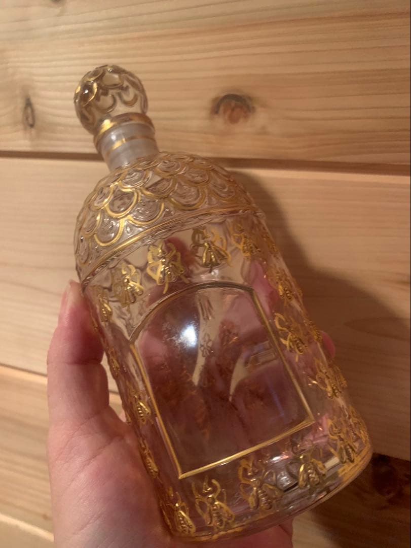 ゲラン　GUERLAIN　アンティーク香水瓶　 ゴールド ビーボトル