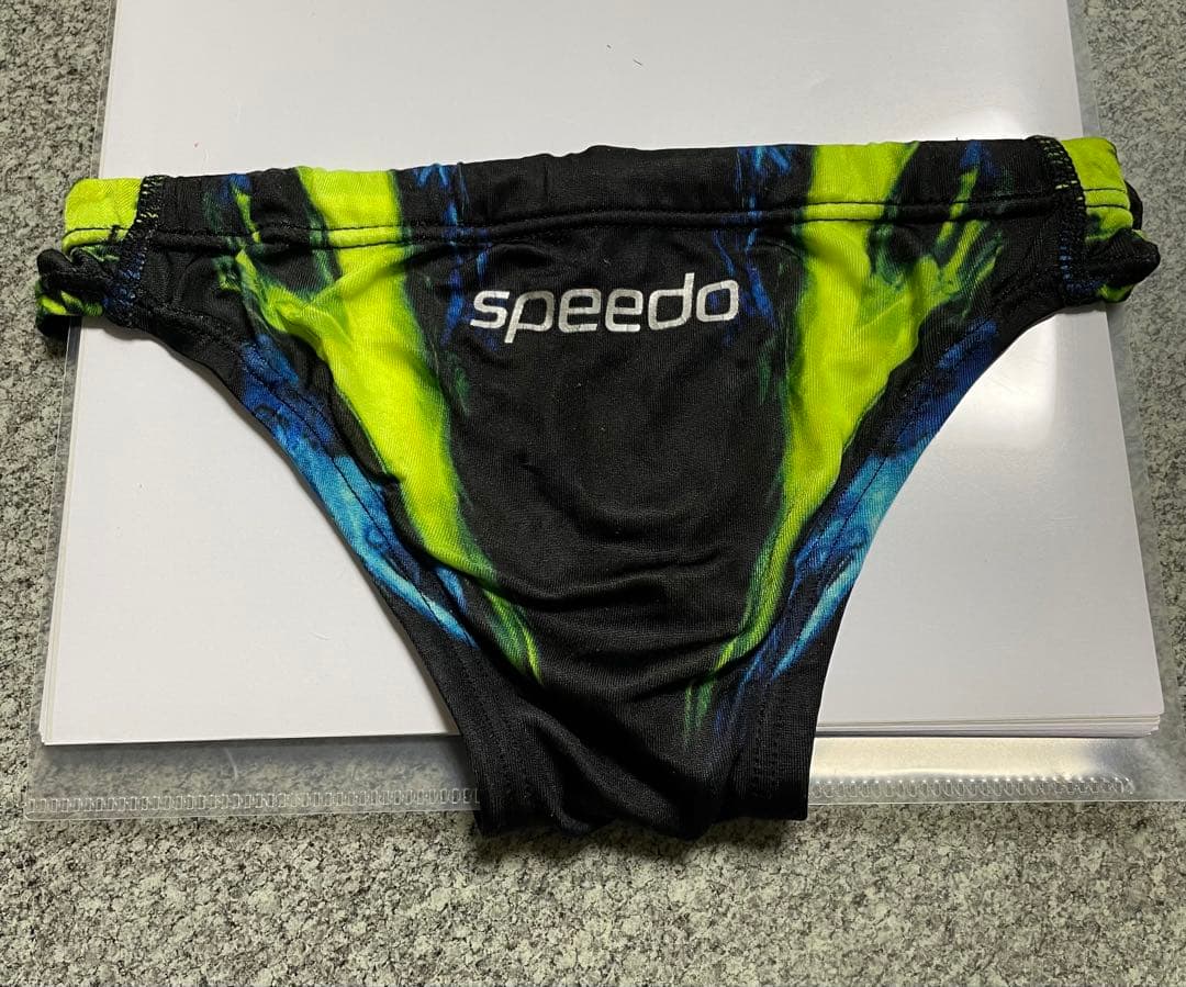 か*ね様 speedo競泳　男子水着　サイズ140
