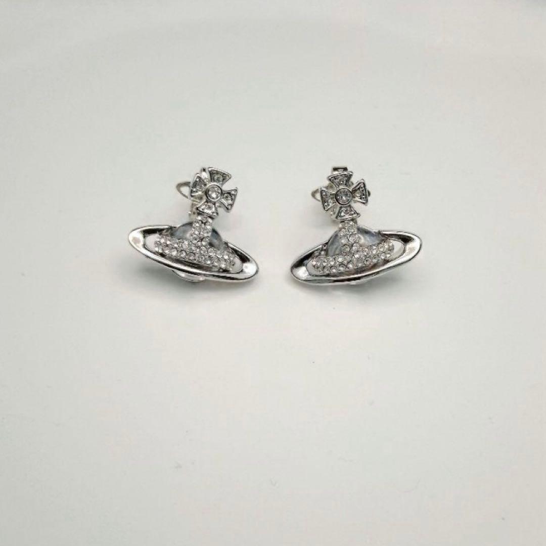 ヴィヴィアンウエストウッド Vivienne Westwood ピアス 両耳