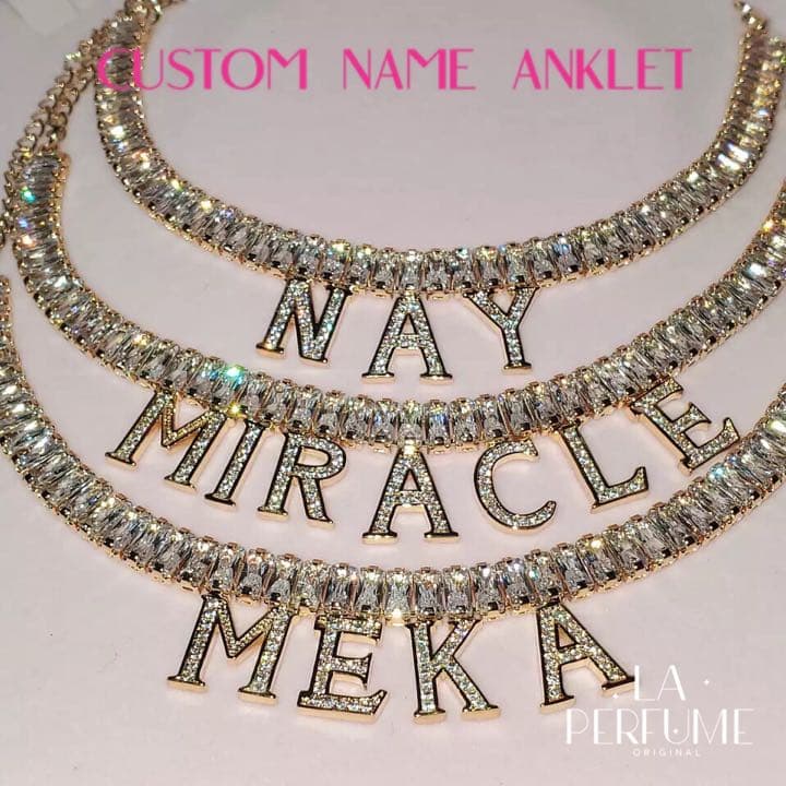 名入れ♡アンクレット キラキラ ゴージャス イニシャル ゴールド ハンドメイド