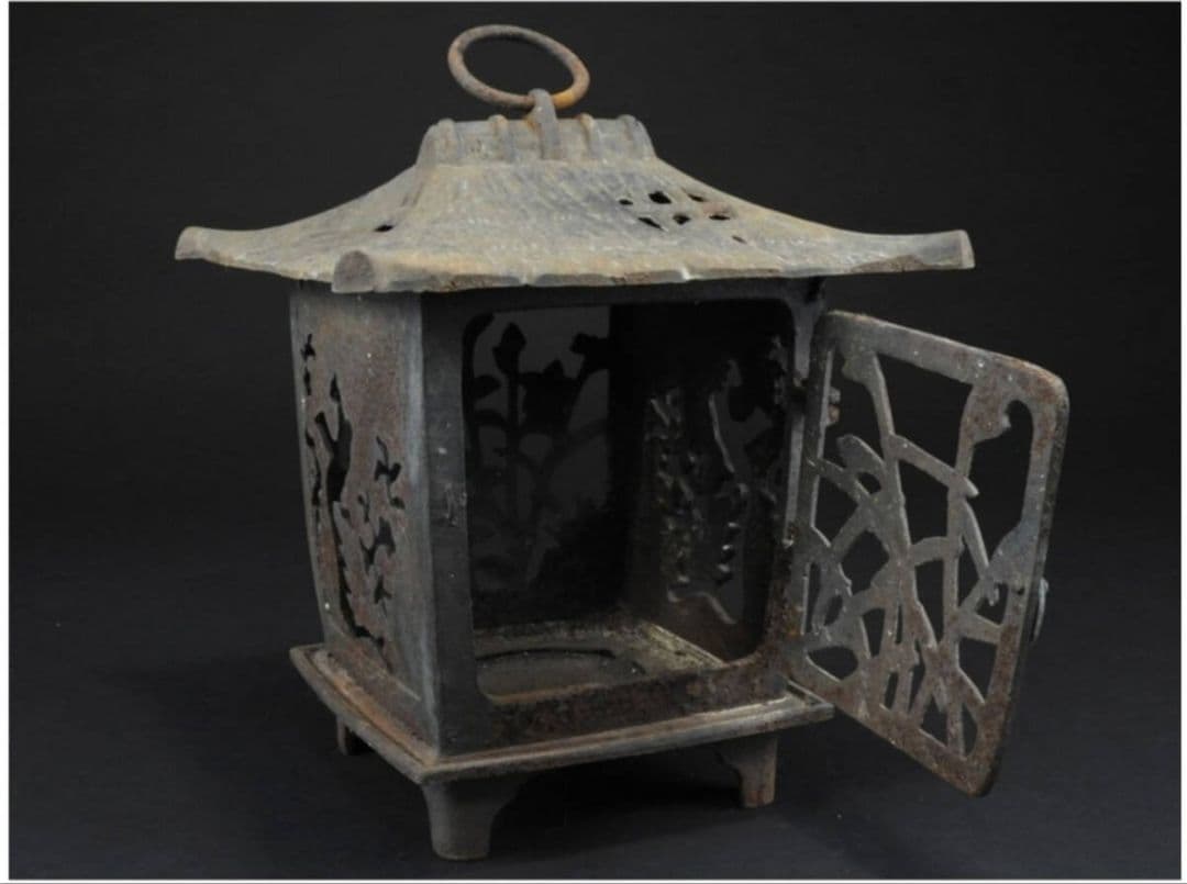 【美術品商】時代.鉄製松竹梅透.四角吊灯籠.吊灯篭.灯籠.燈篭.燈籠■仏具寺院庭