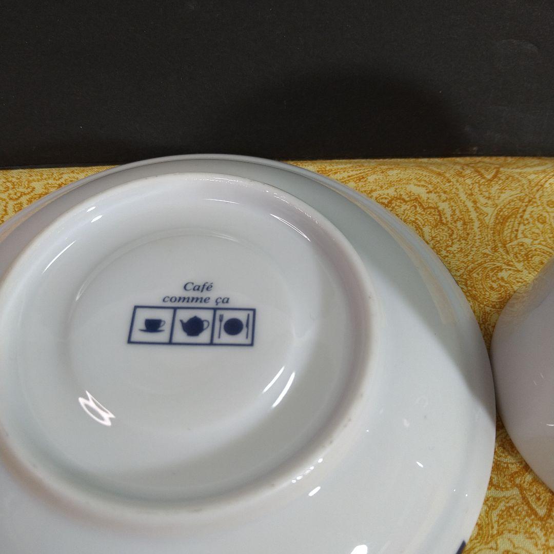「カフェ コムサ」／カップ・皿・ティーポット・ピッチャー
