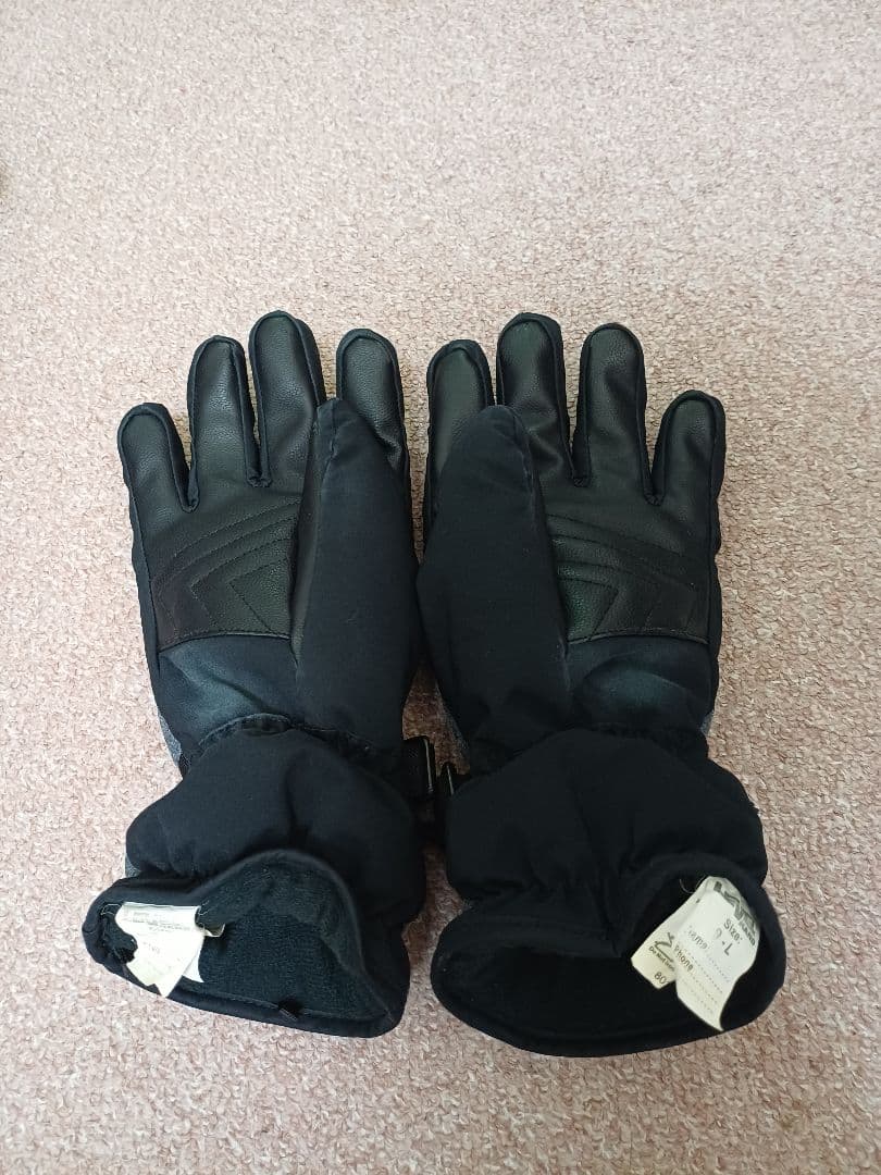 QUIKSILVER マルチカラースノーボードウェア上下・ゴーグル・グローブ