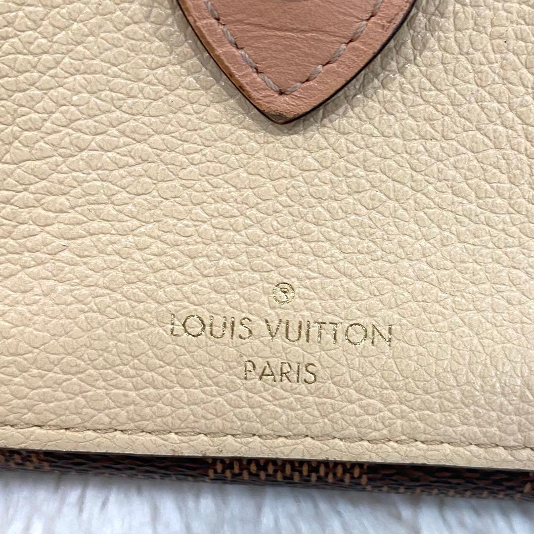 ルイヴィトン ポルトフォイユジュリエット　 二つ折り財布　ピンク