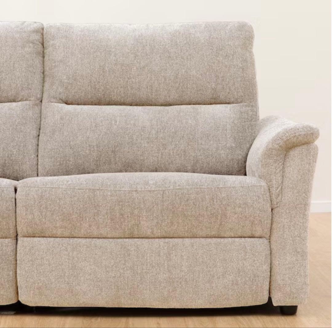 ごりしょー　ニトリ電動リクライニング ソファ　3人用布張りベージュ