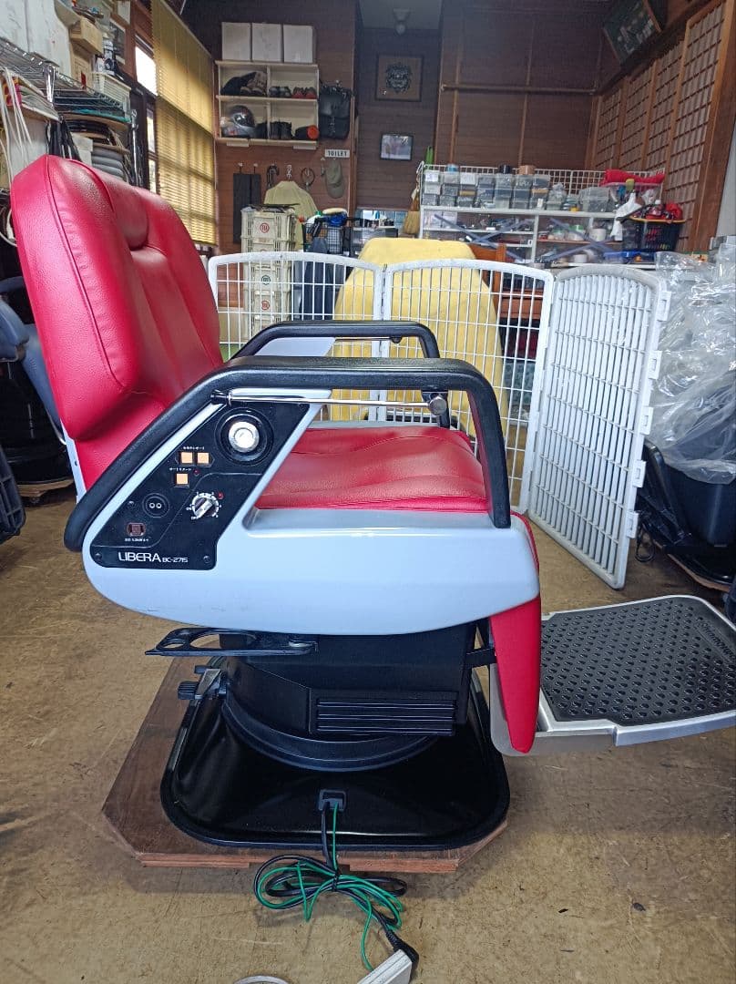 理容機器　新明和ＢＣ―２７１５　再生品