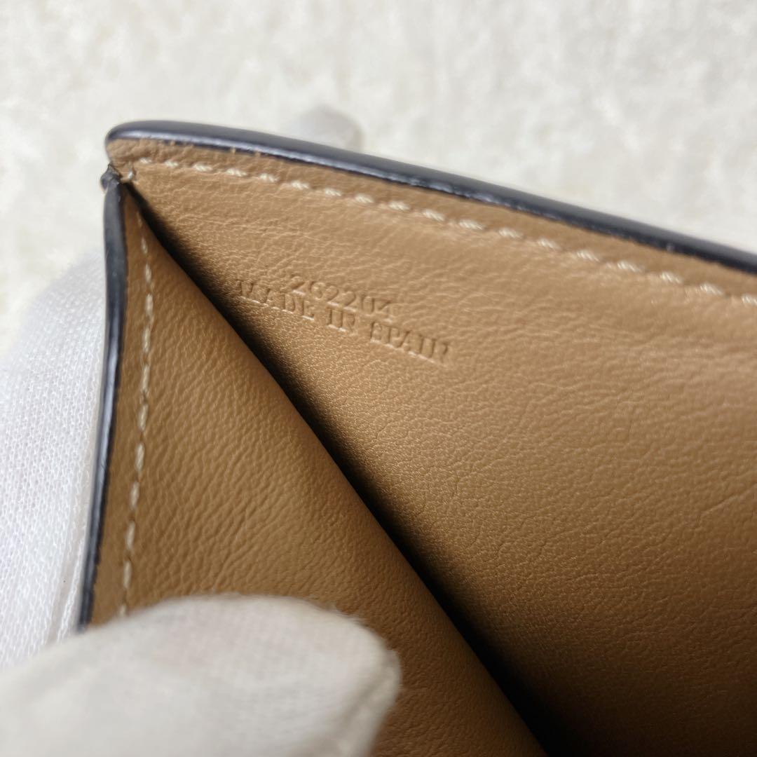 LOEWE スリムジップ バイフォールド レザーウォレット アナグラム