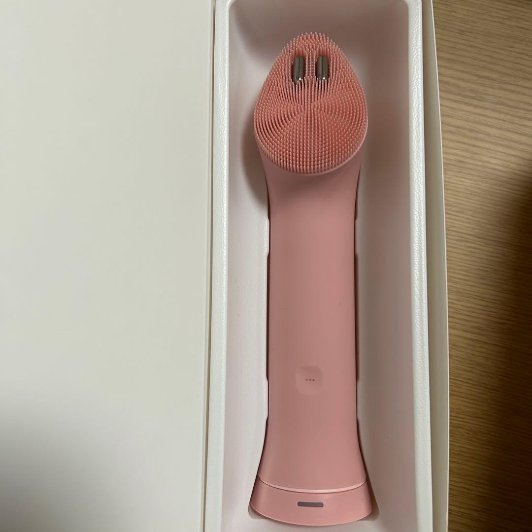 メディキューブ　美顔器 ブースタープロミニプラスPDRNアンプル付き