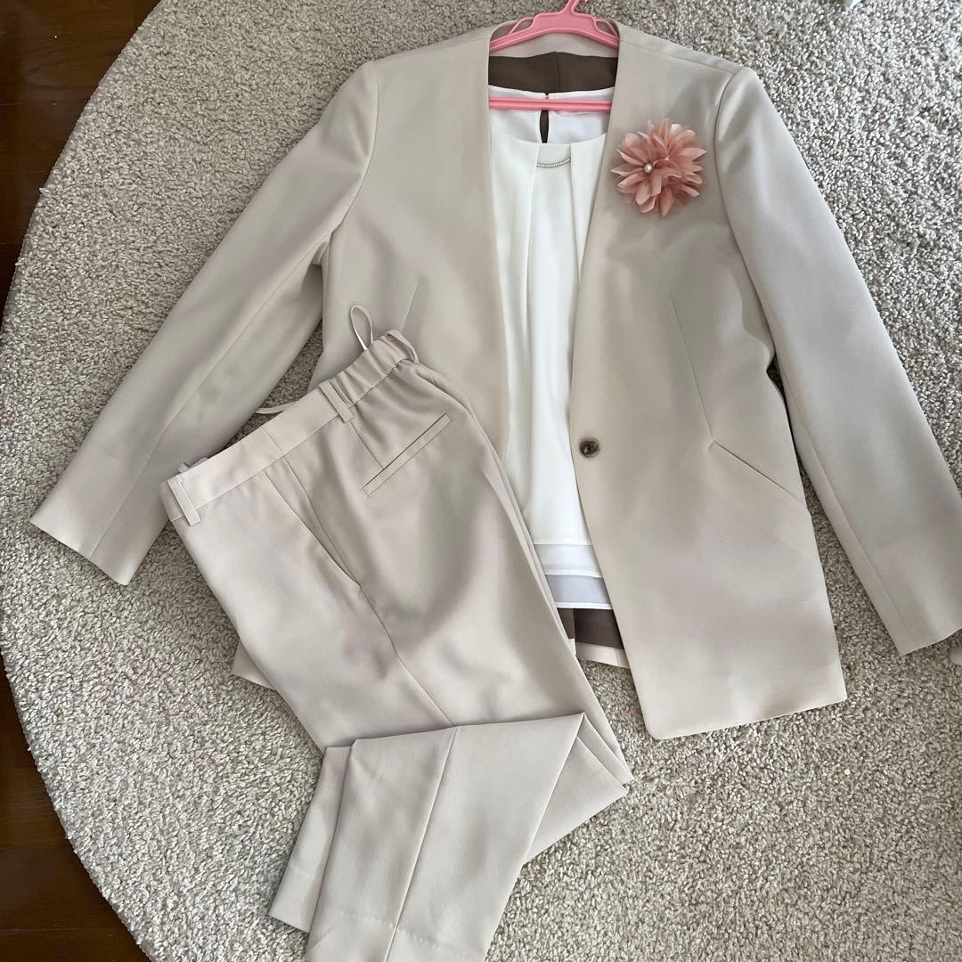 Oggiコラボ レミュースーツ　ノーカラージャケット パンツ　ブラウス　セット