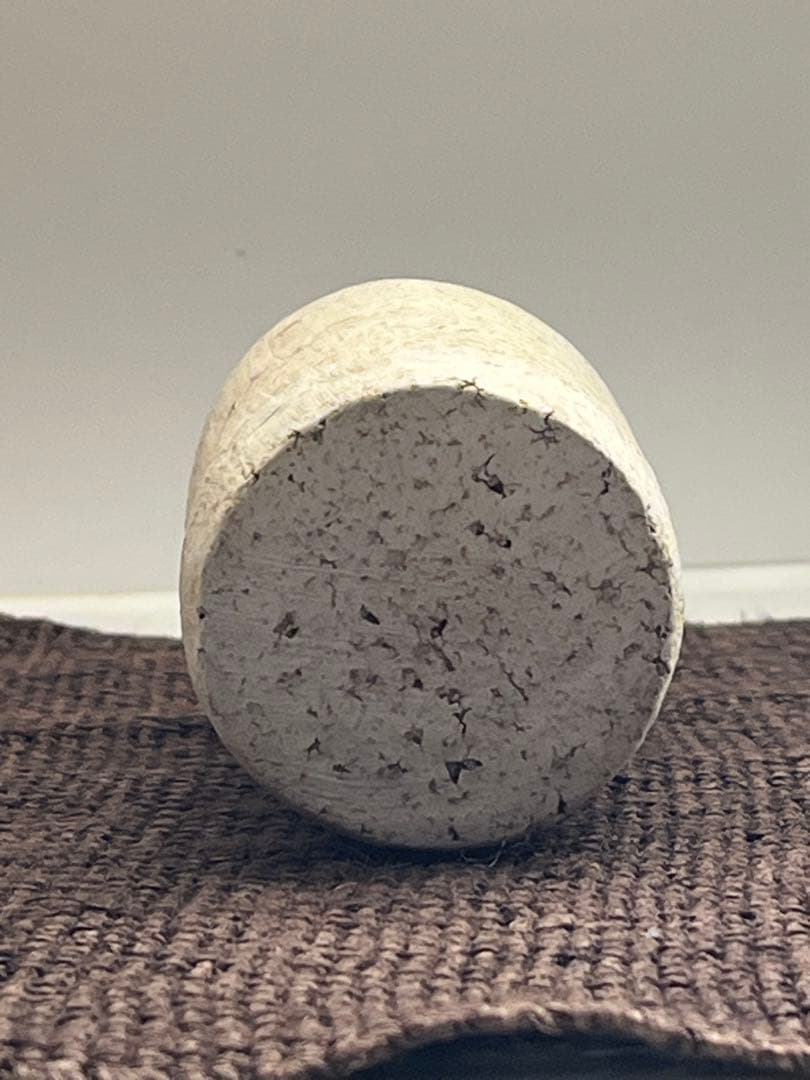 入手困難　内田京子作　手捻りカップ