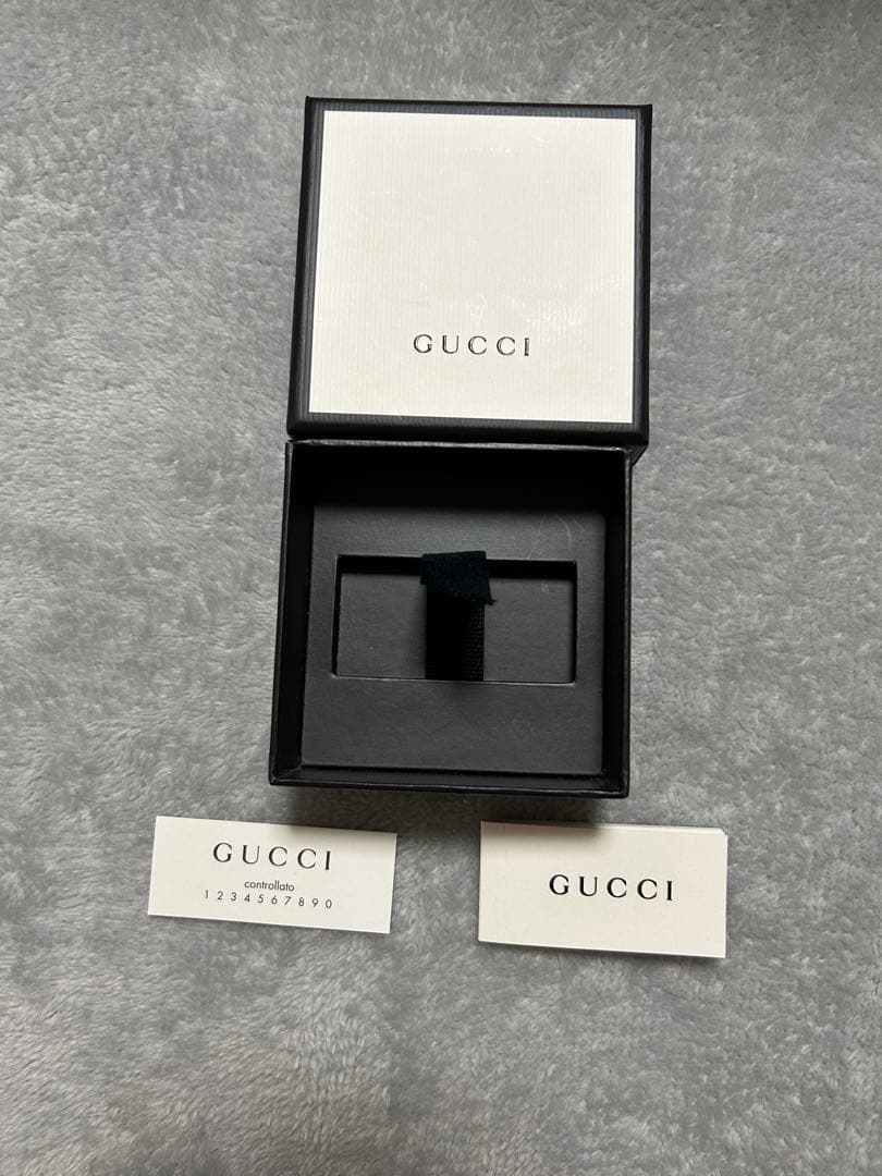 グッチ インターロッキングピアス 片耳用