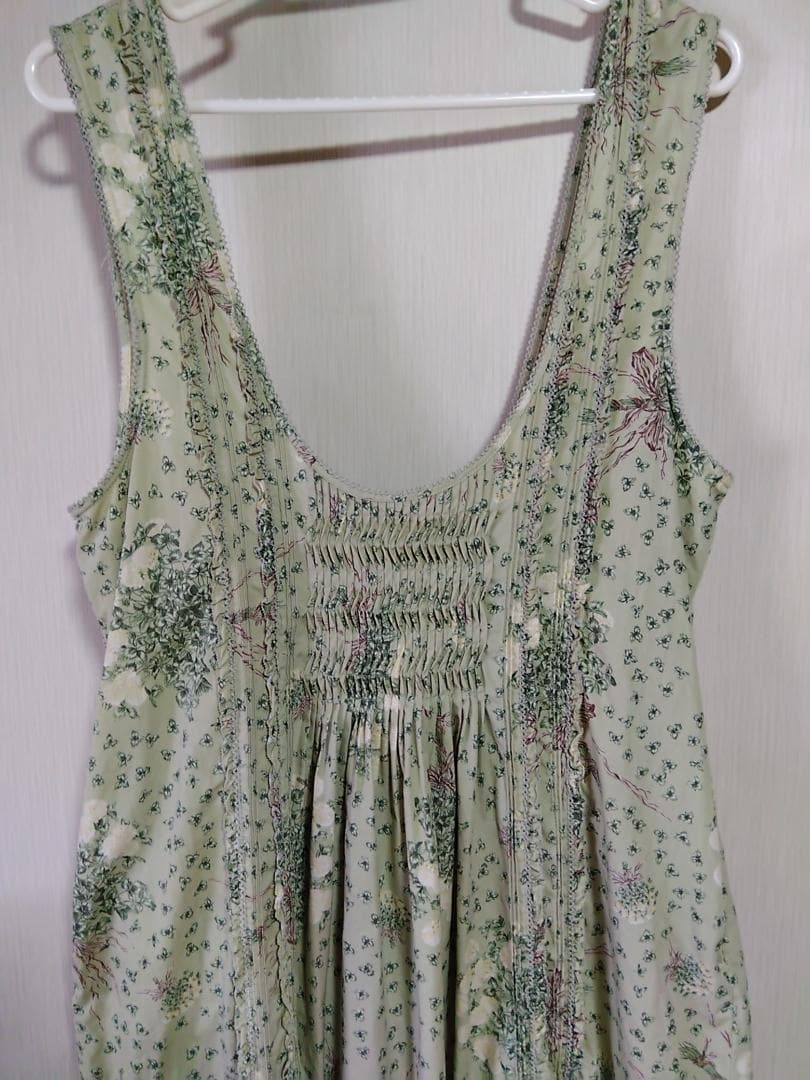 ワンダフルワールドのジャンバースカート