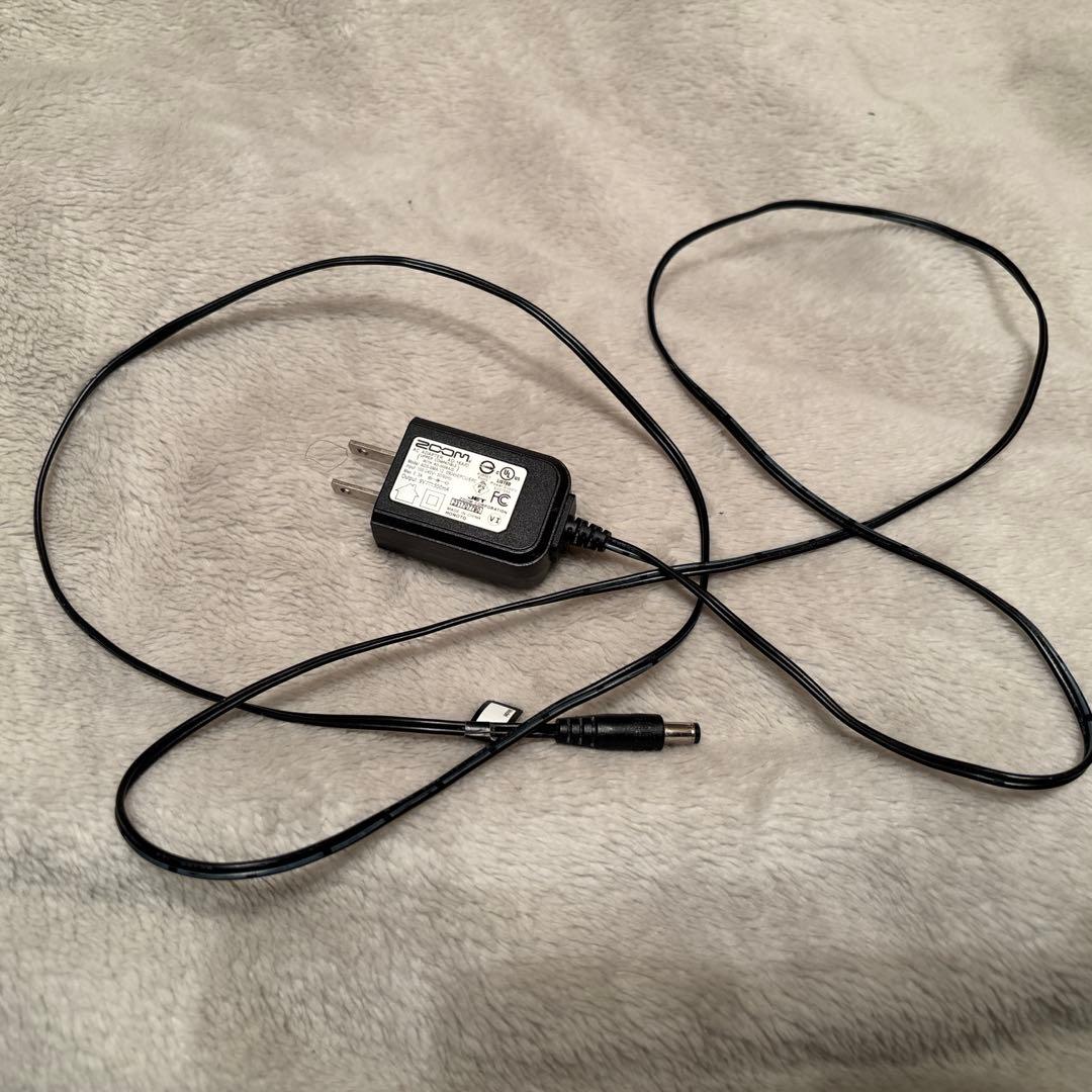 【美品】ZOOM G2 Four ギターエフェクター