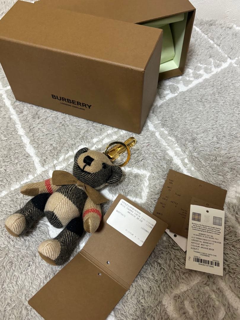 バーバリー　クマ　トーマス　テディベア