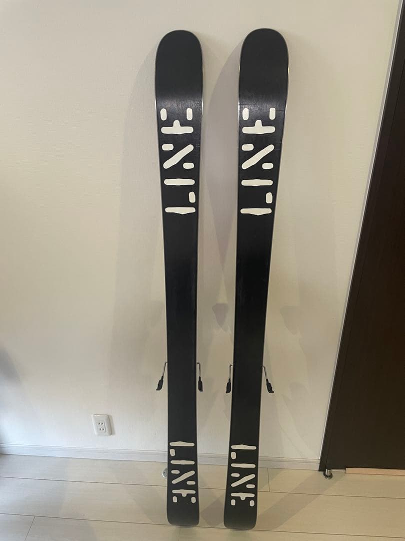 LINE Honey Badger marker squire 付き