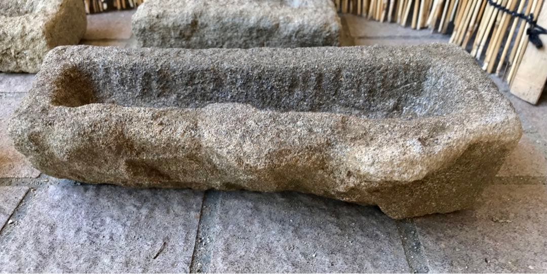 【石鉢・蹲・寄せ植え鉢・多肉植物鉢・コケ鉢・山野草鉢５個】オブジェ・庭石・置物