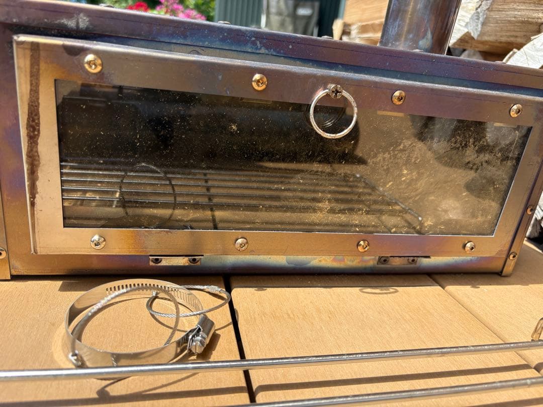 ジベタリアン薪ストーブ チタン製 ガラス窓付き