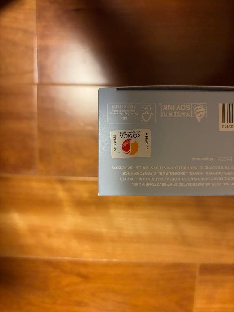 Illit bomb イヤホン アルバム　まりん♡