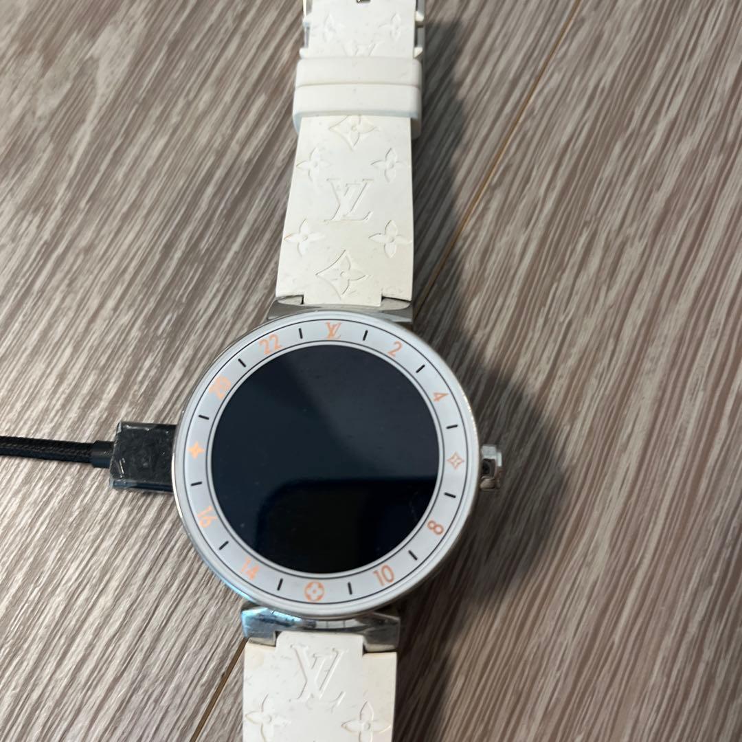 Louis Vuitton デジタル腕時計 ホワイト