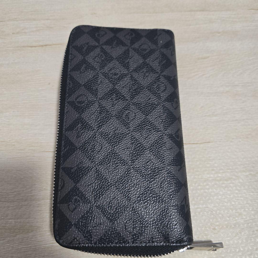 【新品・保存袋付き】BONIA ラウンドファスナー 長財布 ブラック