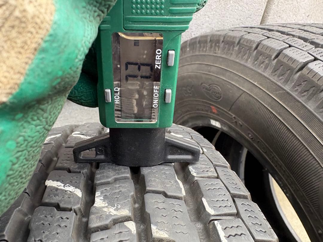 タイヤ・ホイール 145/80r12 80/78N LT YOKOHAMA ig91