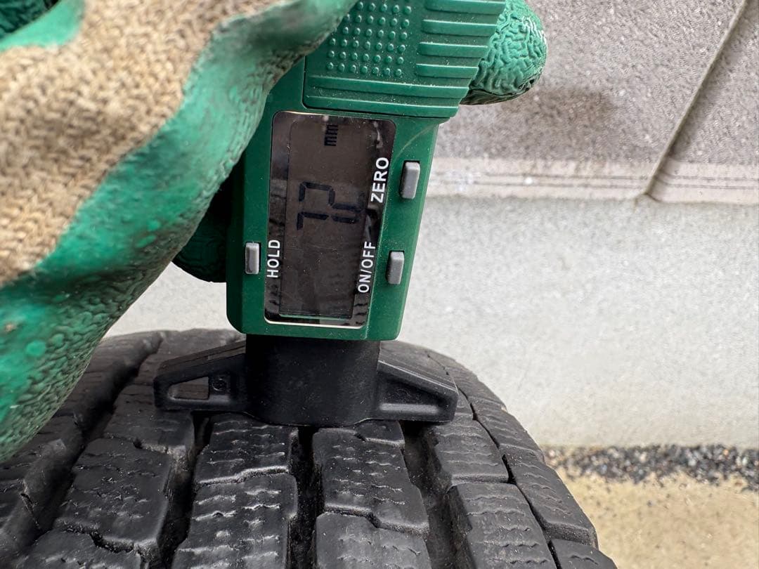 タイヤ・ホイール 145/80r12 80/78N LT YOKOHAMA ig91