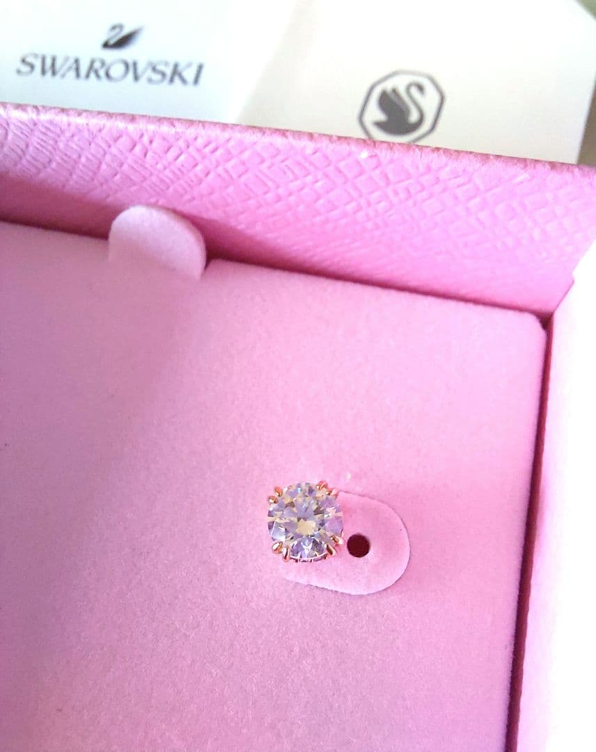 新品 保証書 SWAROVSKI Stilla ひと粒 ピアス スワロフスキー