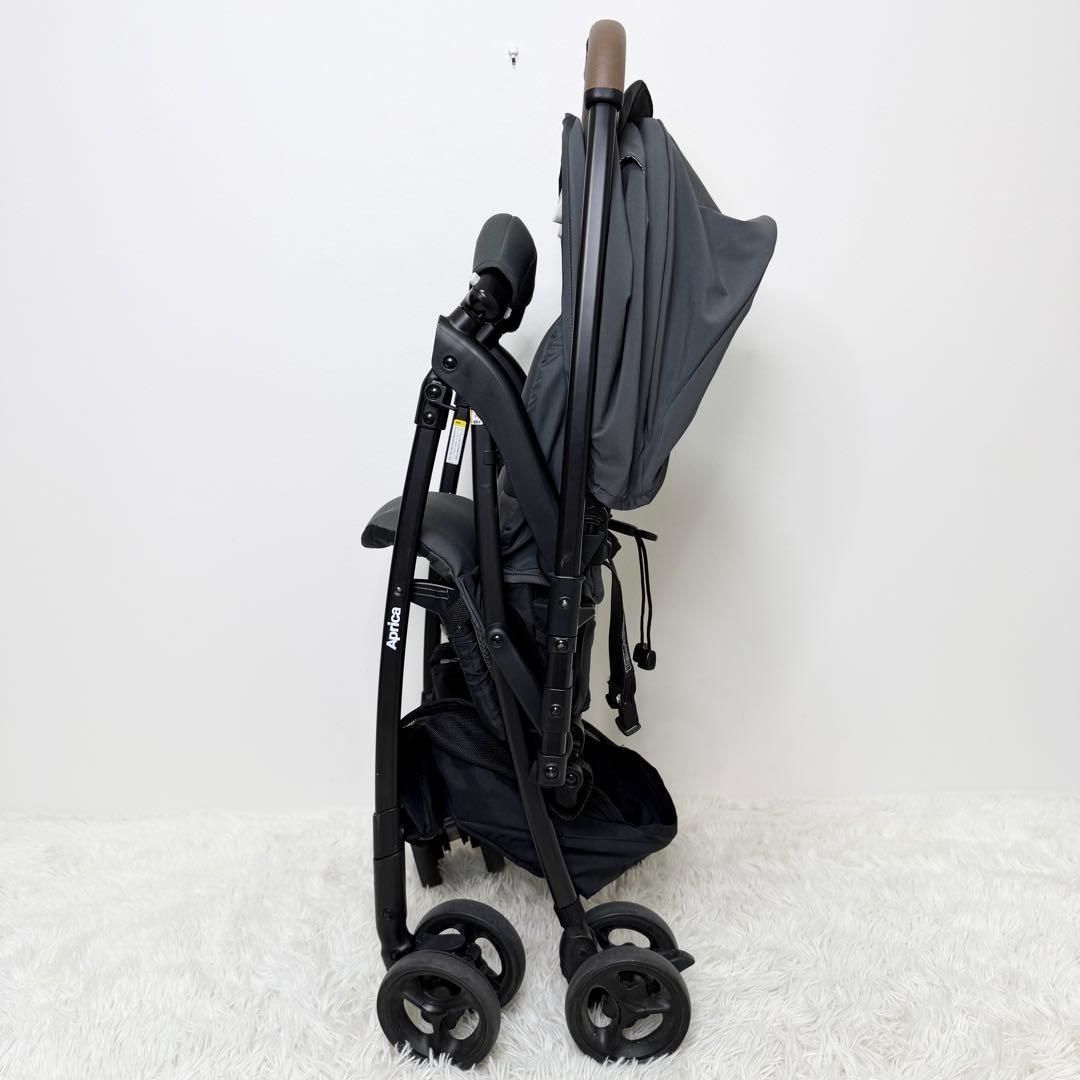 美品 Aprica カルーンエアーメッシュAB アカチャンホンポ限定モデル