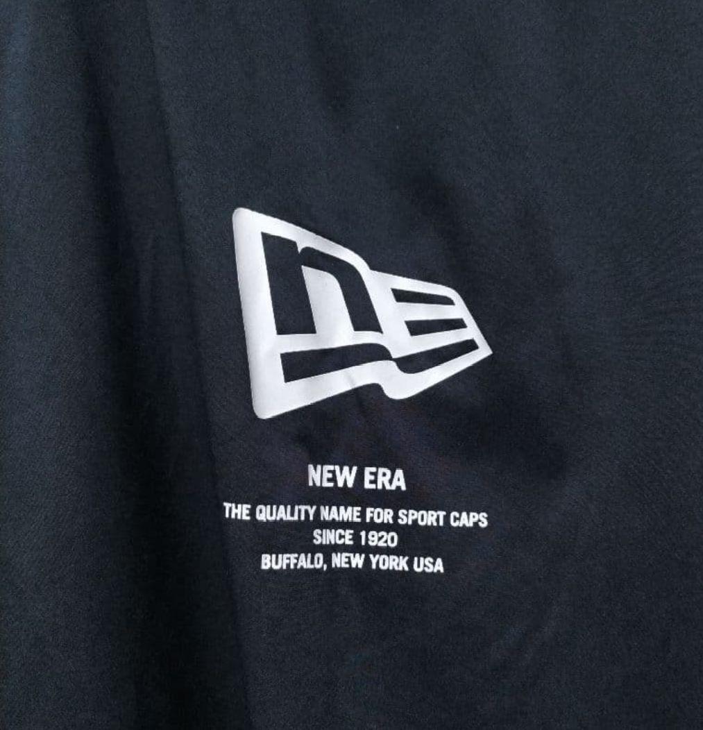 ニューエラ　プルオーバー　ナイロン　ジャケット　黒