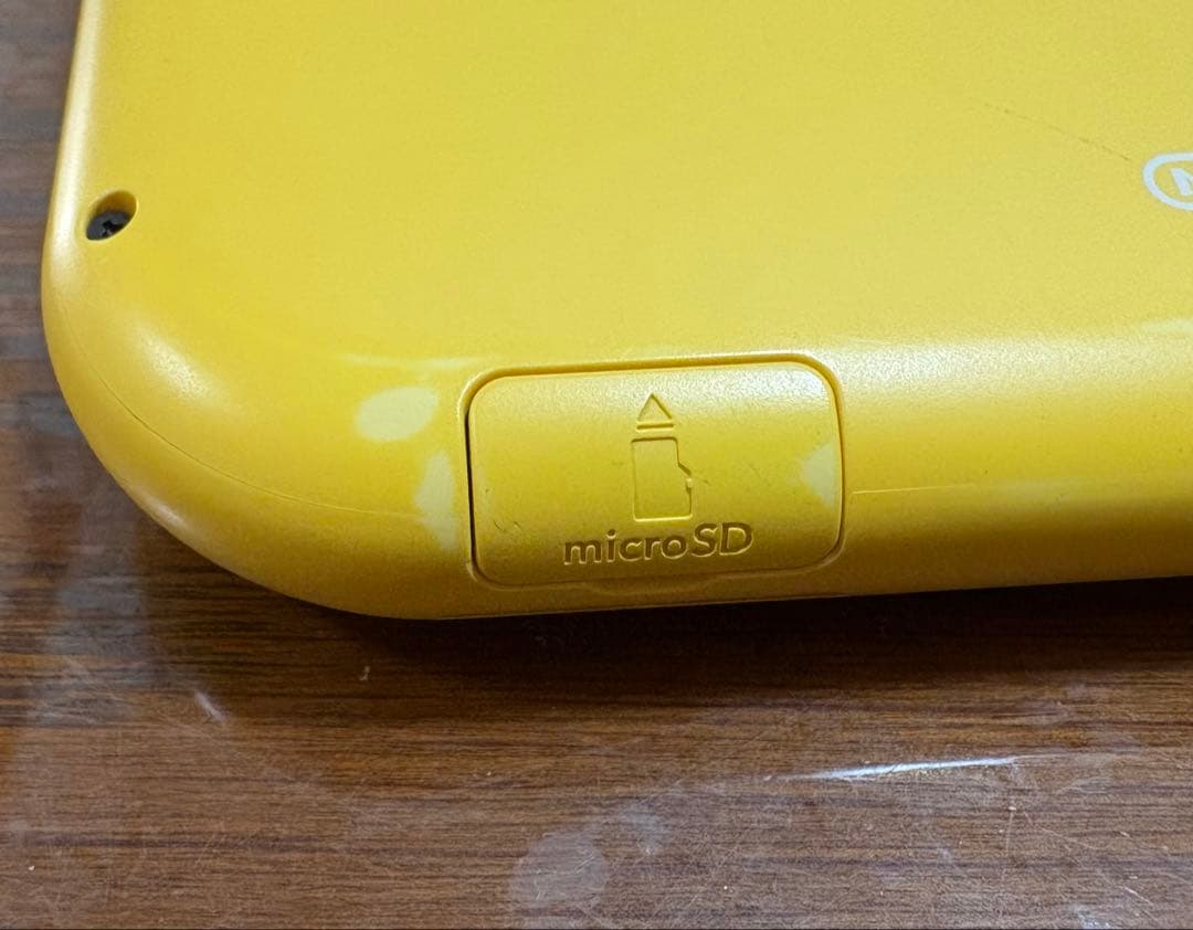 ニンテンドースイッチライト　イエロー　ジャンク品