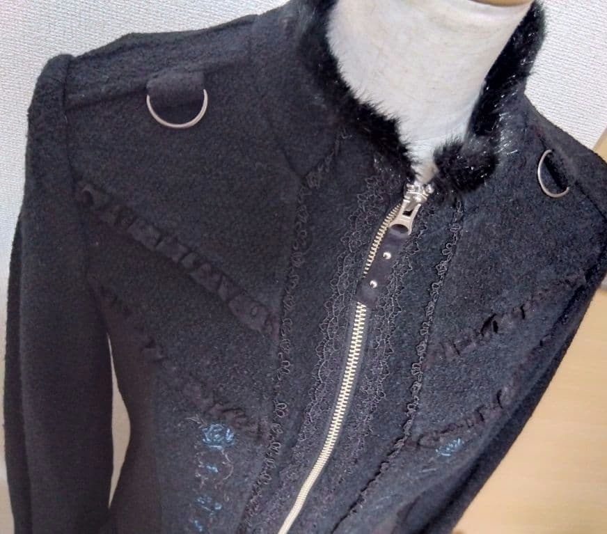 オッズオン OZZ ONESTE オネスト 薔薇 編み上げ ロング コート