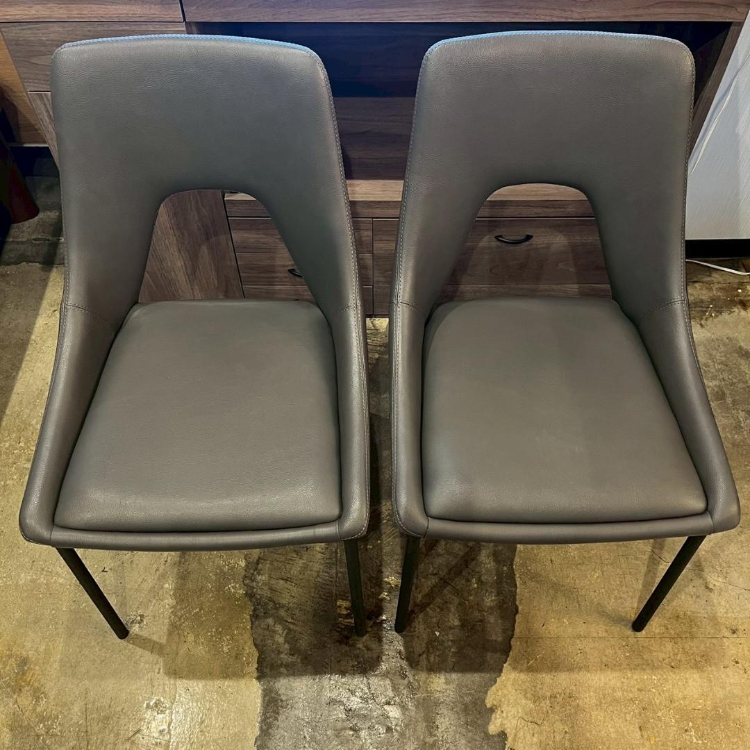 【 美品 】 大塚家具 ダイニングチェア レイラ 2脚 IDC OTSUKA