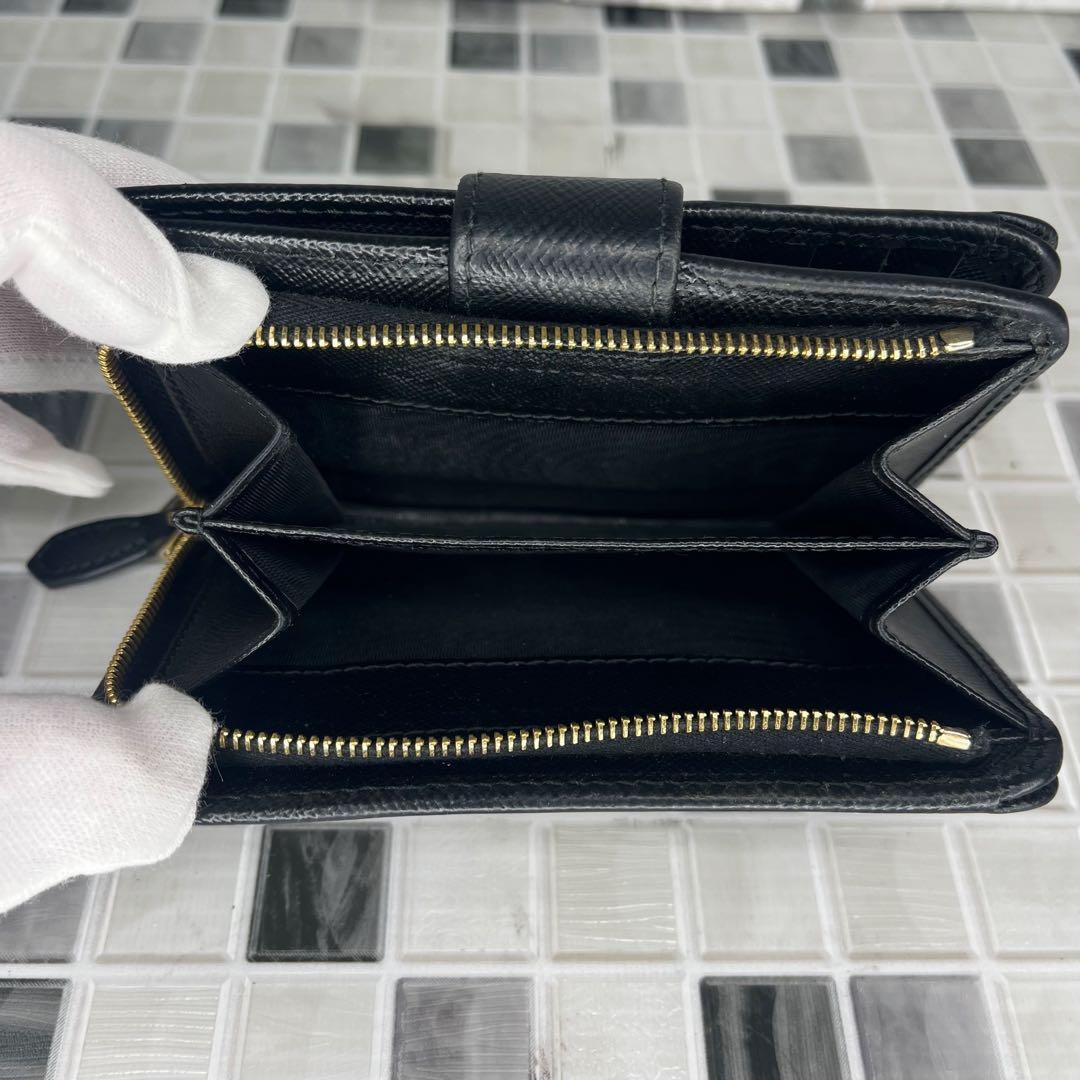 PRADA プラダ 財布　二つ折り財布