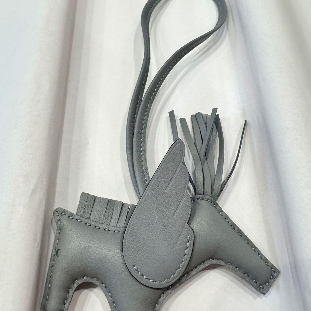 HERMES エルメス ペガサスチャーム PM ソーグリパンタン K刻印 新品