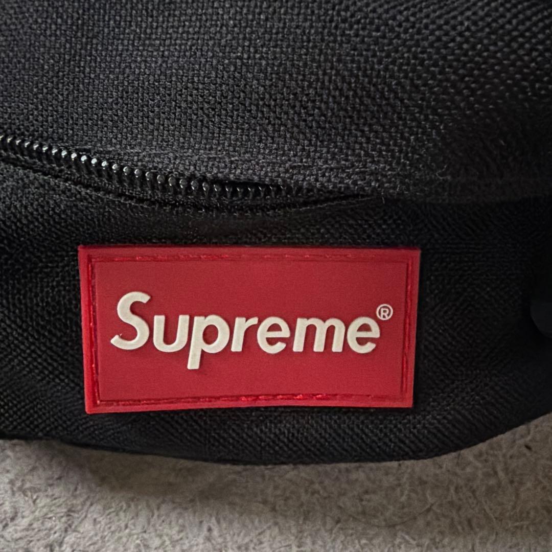 supreme ボディバック　黒